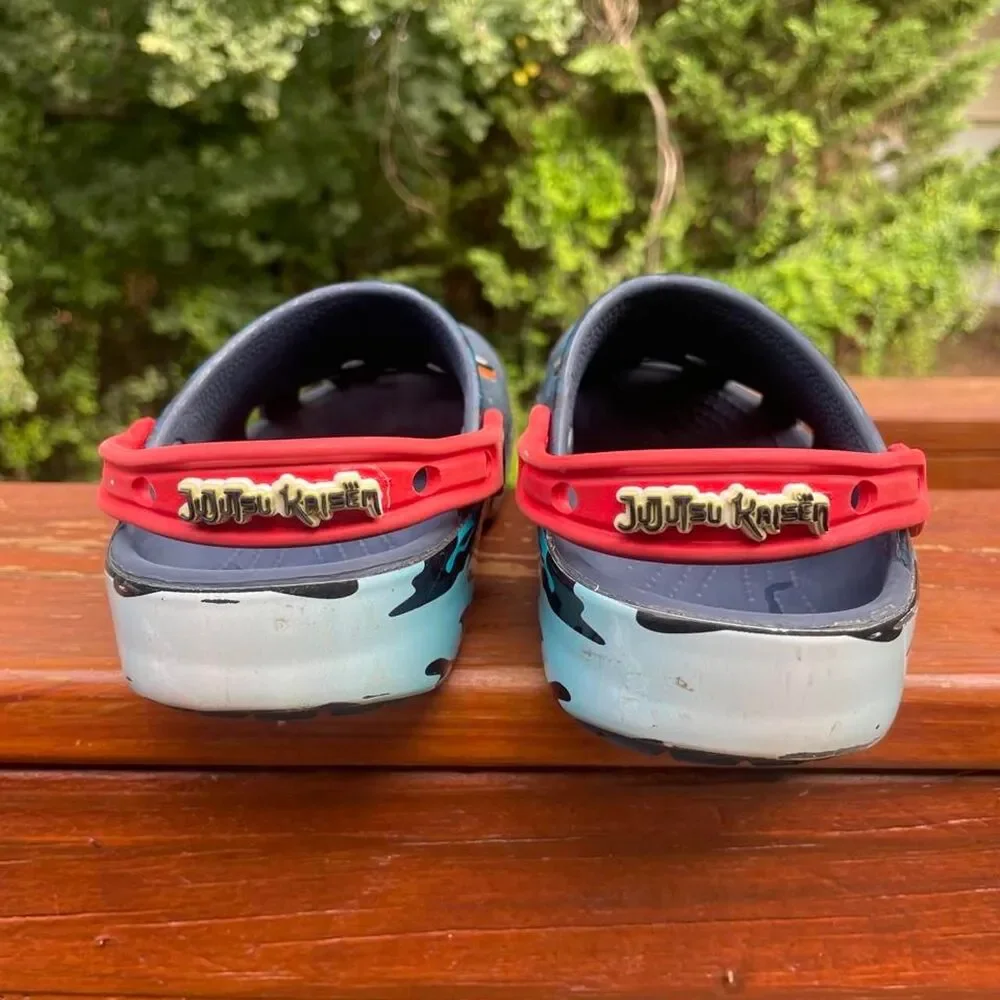 Crocs Youth 13 Jujutsu Kaisen Navy Blue Red Water Play  Clogs